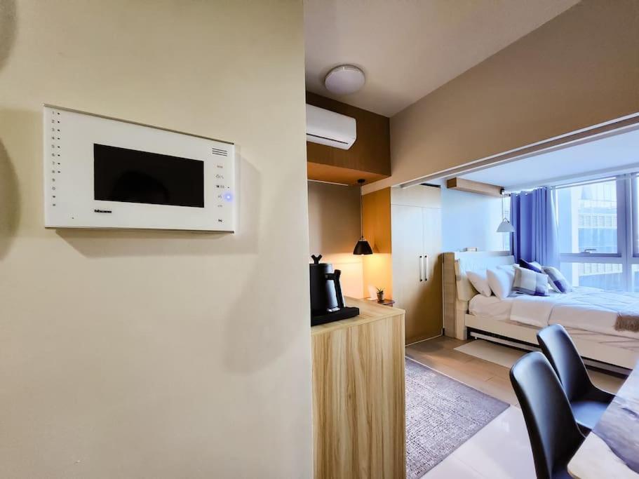 Luxestaysmnl Coastal Chic Netflx 380Mbps Pool Bgc Manila Eksteriør billede